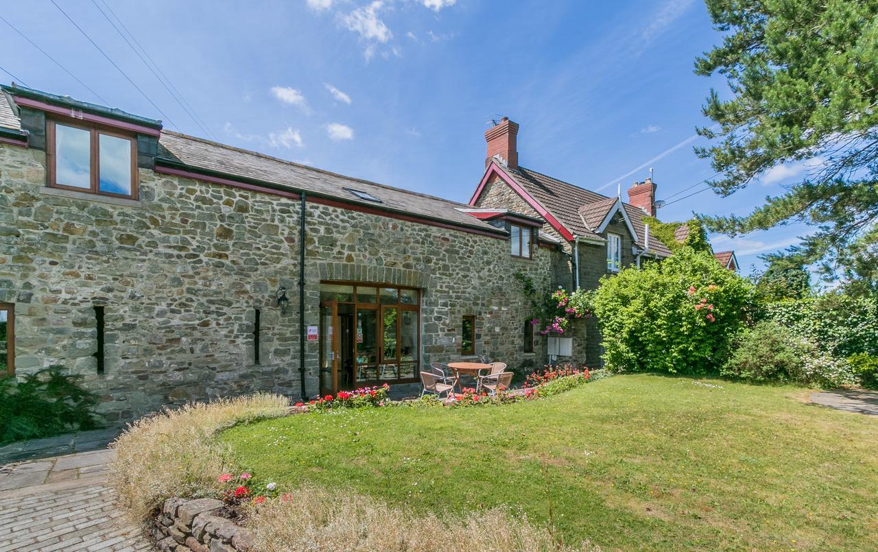 The Barn B&B Port Talbot Eksteriør billede