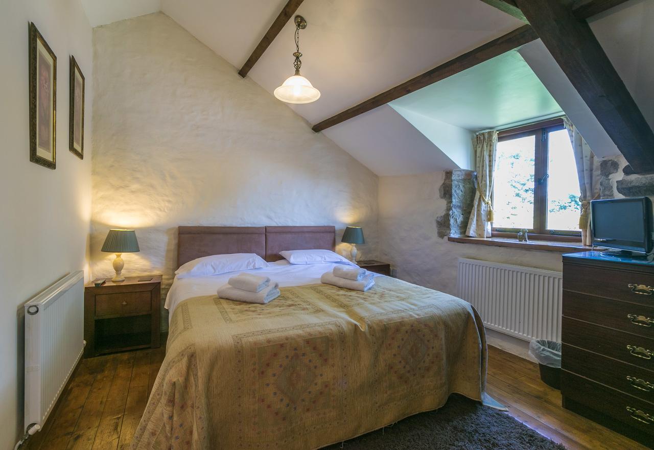 The Barn B&B Port Talbot Eksteriør billede